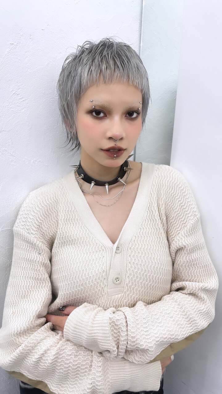 2026年春】ショート ホワイト アッシュの髪型・ヘアアレンジ｜人気順