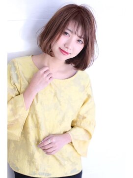 オーロ(ORO) グレージュブラウンアッシュ系ボブ