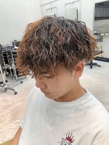 ネオン(NEON)&nbsp;ツイストスパイラルパーマ