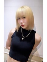 アルーシェ 新宿店(Alushe)&nbsp;ホワイトブロンド