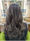 白髪ぼかしハイライト　グレィジュ