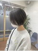 ショートボブ