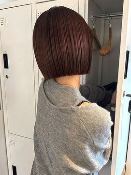 ラフ 新宿(Laff) 前下がりボブ　切りっぱなしボブ　髪質改善　縮毛矯正　暖色