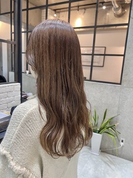 フェリア 渋谷(Feria) 【Feria】 透明感ベージュ  福田沙也加