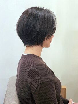 ユトリ ヘアーアンドスパ(YUTORI hair＆spa) 大人のエレガントショート
