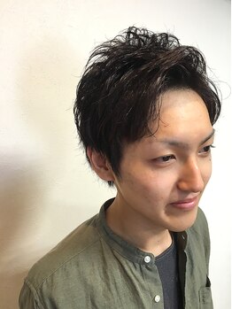 バーバーヘアーウォール(barber hair WALL)の写真/【大元】彼女や奥さんに褒められると評判！！落ち着く店内◎カジュアルな大人スタイルで印象UP間違いなし！