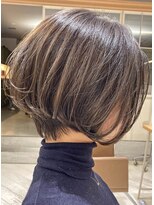 サーカス バイ ビュートリアム 青山(CIRCUS by BEAUTRIUM)&nbsp;手入れ簡単　前髪長め　毛先ワンカール　ショートボブ　骨格美