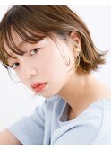 20代シースルーバングオリーブカラー外ハネミくびれミディ