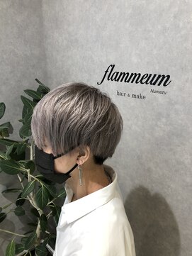 フラミューム 沼津(flammeum) ホワイトシルバー(沼津)