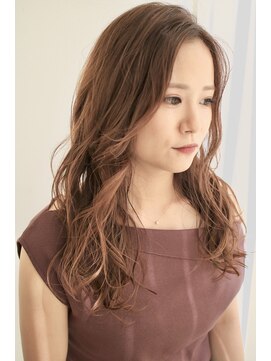 ビューティーヘア ケア 東尾道店(beauty Hair Care) 立体感の出るロングツヤベージュ