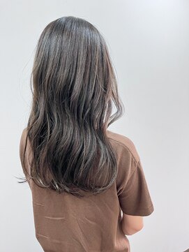 ロロン(LORONG) ロングスタイル　ハイライト　アッシュグレージュ