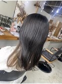 ダークグレージュインナーカラー