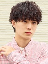 波巻きパーマメンズツイストスパイラルパーマツーブロック黒髪