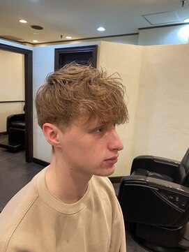 スカイシープレイス 錦糸町 ナチュラルマッシュ[錦糸町/理容室／バーバー/メンズ/フェード]