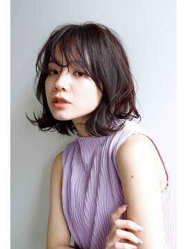 ムウ 難波(MOU) ショートボブルフ黒髪ネビージュ小顔ワンレン20代30代40代50代