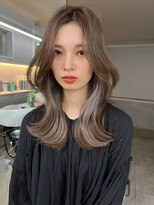 サイン 渋谷(SIGN) 韓国ヘアーハッシュカットレイヤーカットグレージュブリーチ無し