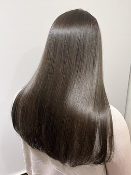 ムクヘアー(muk hair) 艶感ストレートロング