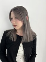 イル 天神大名店(ill)&nbsp;大人っぽく上品に見せるならグレージュカラー