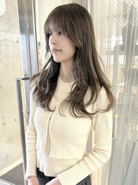 ムード(mood) グレージュ/オリーブ/レイヤーカット/ブリーチなしダブルカラー