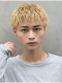 スパイキーショート/ダウンバング/ブロンドカラー
