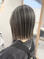 ヘアサロン ドットプラス 町田店(dot. plus) 【フジタアヤコ】結べるボブ/白髪ぼかしハイライト
