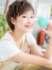 【macaron】ガーリーなベージュと透明感ショート