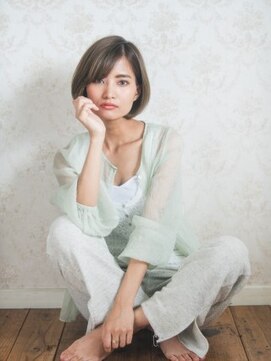 コム(com by neolive) まとまるショートボブ2