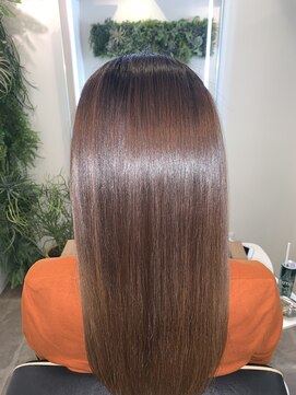 アールサロン アオヤマ(Rr SALON AOYAMA) ミネコラ