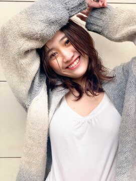 ルアナ(Luana) ニュアンスウェーブルーズカーリーヘア