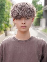 カライング(ing) スーツ短髪ツーブロック束感モテる黒髪シークレットパーマ流行