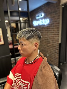 ブロートーキョー 有楽町店(Bro Tokyo) ハイライトクロップフェード