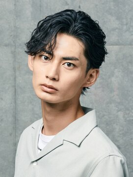 フィフスパーク(fifth PARK) ツイストスパイラルパーマツイストパーマセンターパートウルフ