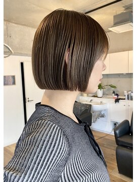 ハイジア(hygea) [hygea]グレージュ　くすみベージュ　大人ボブ[薬院/警固]