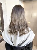 ロングヘア×ケアブリーチン×ハイトーン