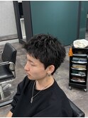 刈り上げなしスパイキーショート