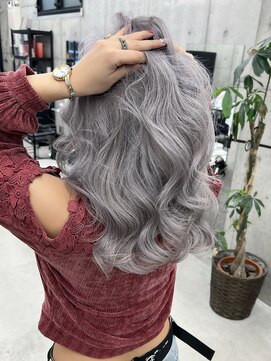 リノート バイ エゴル 名古屋(LINOET by ENGOL) 【LINOET 名古屋】佐藤まいらホワイトグレージュ