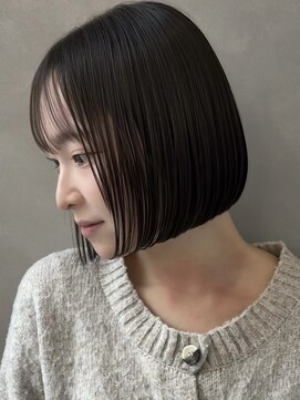 ロイ(Roi) ミニボブ　顔周り　髪質改善