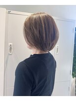 エクラ ソラ 西宮門戸厄神(e'clat sola)&nbsp;大人女性もハイライトでおしゃれにお悩みカバー