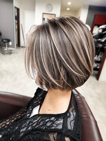 サロンアンドスパ ピュア 坂戸店(salon＆spaPURE)&nbsp;白髪ぼかしハイライト×上品シルバーグレージュ