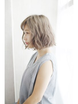 トランクイル サフリック(TRAN9UIL safric) 20代・30代・40代 ほつれセミウェット