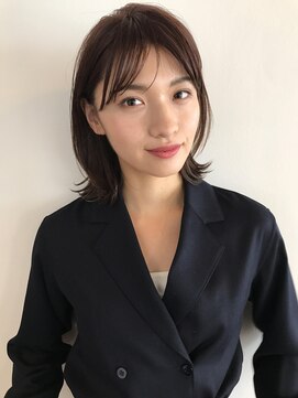 ヴェイン(VEIN) VEIN【青山】外はねミディアム