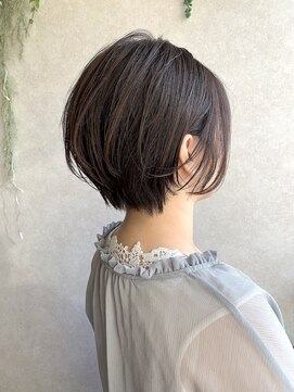 フゥカ 売市店(fuka) 補正ショート　収まりが良いショートスタイル