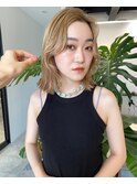ハイトーンベージュ