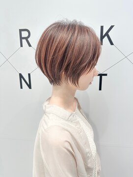 ハルキミナト ジャパン ヨコハマ(HARUKI MINATO japan YOKOHAMA) レイヤー丸みショート20代30代40代50代ピンクベージュ