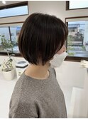 ショートボブ×グレージュ