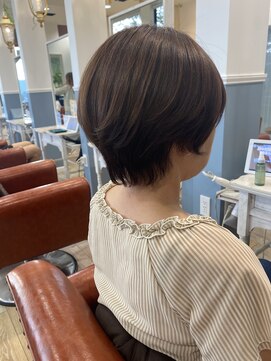 カザック(kazak) ショートスタイル×ハイライトカラー