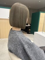 エム(M) オリーブカラー オリーブベージュ