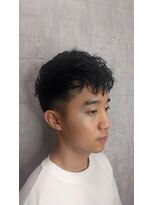 ラックスビーギャラリー なんば駅前店(LUXBE GALLERY) メンズ/眉毛/パーマ/ブリーチ/メンズカット/ツイストスパイラル