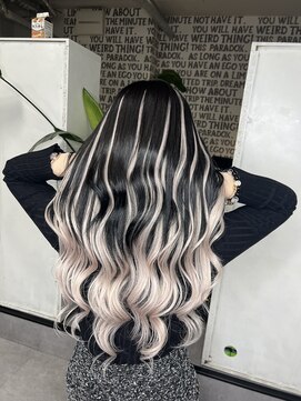 スワイ(SWAY) エクステバレイヤージュ ブリーチ/髪質改善/エクステ/ブリーチ