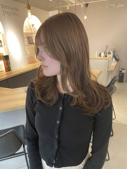 スティル ヘアアンドアイラッシュ(STILL hair&eyelash)の写真/【小顔に見える黄金比】レイヤーもインナーカラーも、骨格・髪質に合わせてカット。前髪～顔回りに拘る…＊